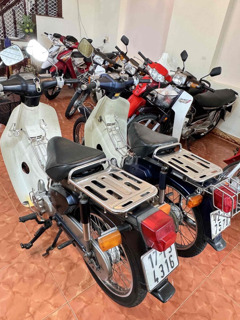 Dư bán 2 customp 82/70cc zin. Mua bán Xe máy tại Thành phố Vũng Tàu Bà Rịa - Vũng Tàu được đăng bởi Long hình 2