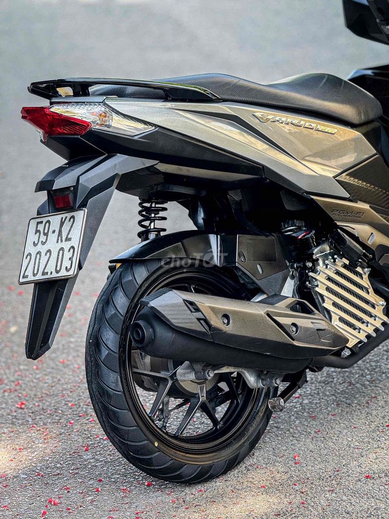 vario 150 2017 bstp 9c nguyen zin nợ xấu trả 50% ạ. Mua bán Xe máy tại Quận Bình Tân Tp Hồ Chí Minh được đăng bởi Xe Máy Qúy Le hình 5