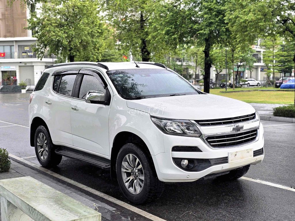 Chevrolet Trailblazer 2018 LTZ 2.5L VGT 4x4 AT. Mua bán Ô tô tại Quận Thanh Xuân Hà Nội được đăng bởi Cường Auto 266 hình 1