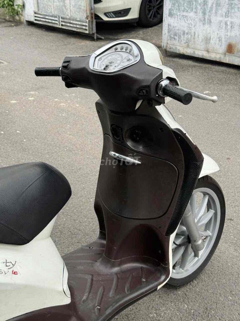 piaggio Liberty Fi 2013 3v ie bstp dễ nhìn giá tốt. Mua bán Xe máy tại Thành phố Thủ Đức Tp Hồ Chí Minh được đăng bởi Nguyễn hảo hình 4