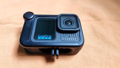 Gopro 13 Black & Media Mod mua mới còn bảo hành. Mua bán Máy ảnh, Máy quay tại Huyện Hòa Thành Tây Ninh được đăng bởi Nam
