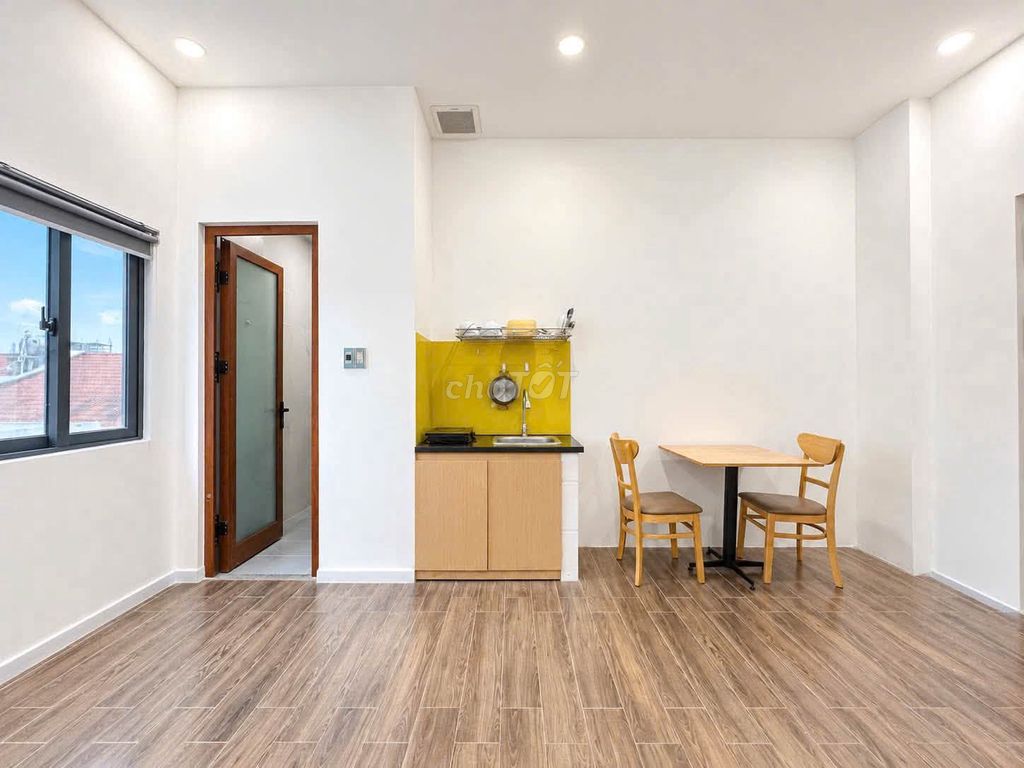 4th-floor studio on Đa Mặn 5 by the University of Economics — photo 2