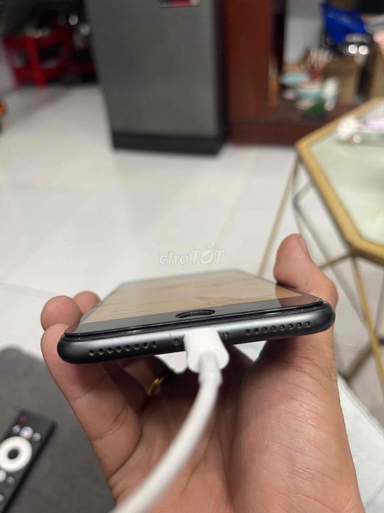 Apple iPhone 8 Plus 64GB Đen. Mua bán Điện thoại tại Quận Tân Phú Tp Hồ Chí Minh được đăng bởi thái tr hình 1