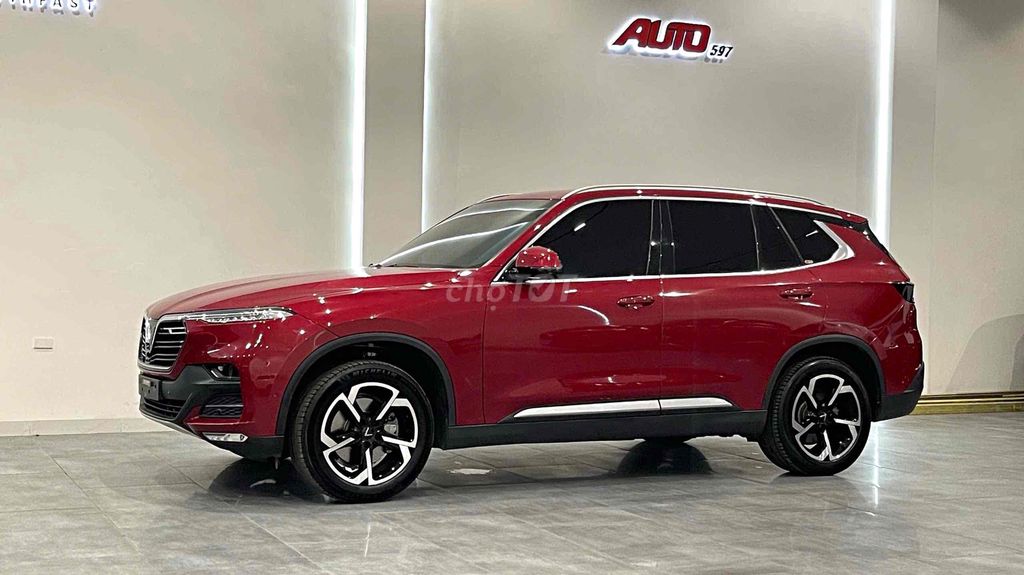 VinFast Lux SA2.0 2021 Plus 2.0 AT - 45000 km. Mua bán Ô tô tại Thành phố Thái Nguyên Thái Nguyên được đăng bởi Hồng Phương Auto  Auto 597 hình 9