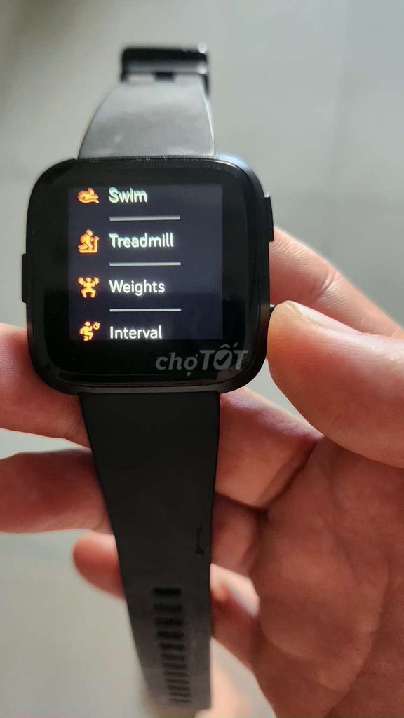 Fitbit Đồng hồ thông minh Đen chưa sửa chữa. Mua bán Thiết bị đeo thông minh tại Quận Cẩm Lệ Đà Nẵng được đăng bởi Bum hình 1