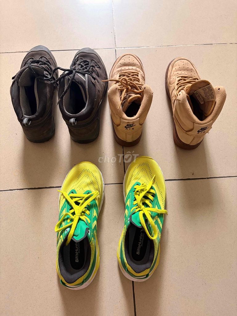 Combo 3 đôi giày size 38 & 39, Đẹp & Rẻe. Mua bán Giày dép tại Quận 4 Tp Hồ Chí Minh được đăng bởi Chung hình 1