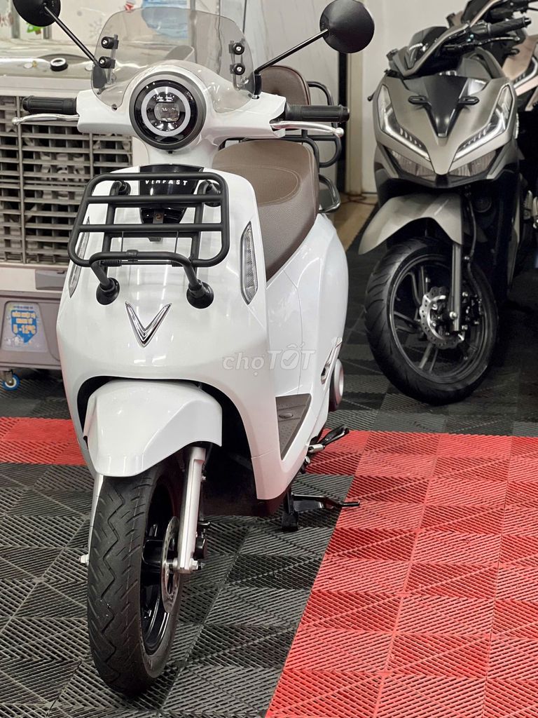 💥Vinfast EvoNeo 2000km BSTP 9 chủ ký giấy like new. Mua bán Xe máy tại Thành phố Thủ Đức Tp Hồ Chí Minh được đăng bởi XE MÁY THỦ ĐỨC hình 8