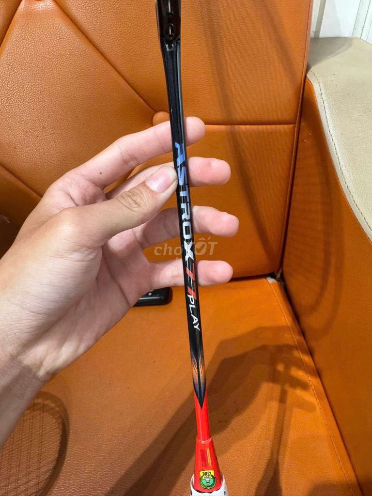 Vợt cầu lông Yonex Astrox 77 Play Đen Đỏ. Mua bán Đồ thể thao, Dã ngoại tại Huyện Phú Giáo Bình Dương được đăng bởi nguyen minh phuoc hình 1