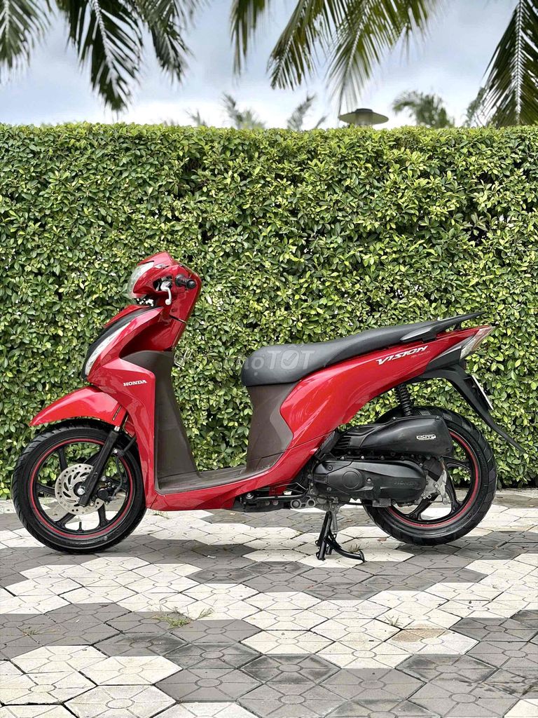 Honda Vision 2018 с оригинальным мотором и документами Хошимина