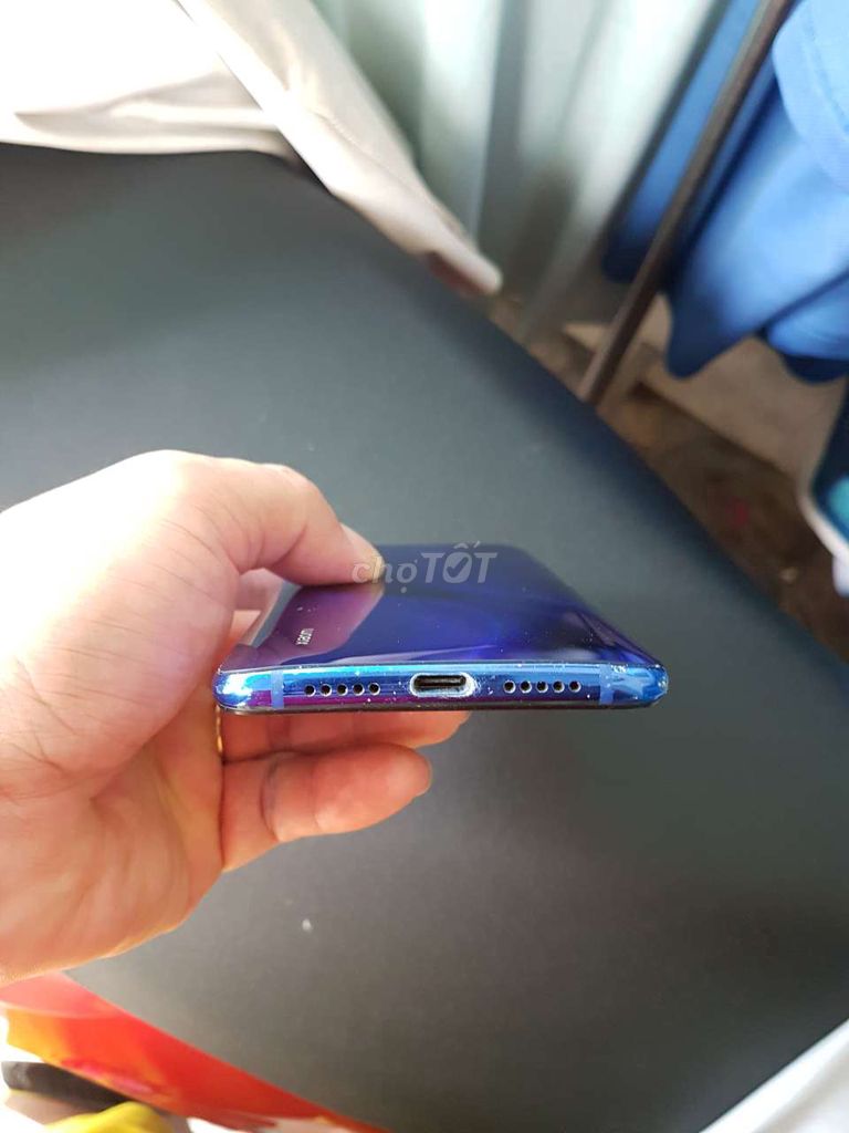 Xiaomi Mi 9 Lite Ram6/64gb Màn Amoled đẹp Pin trâu