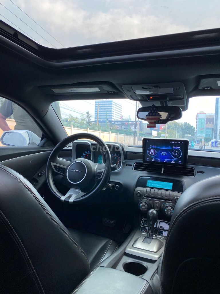 Chervolet Camaro RS 3.6 V6 - 50000km. Mua bán Ô tô tại Quận Tân Bình Tp Hồ Chí Minh được đăng bởi Phạm Minh Tuân hình 9