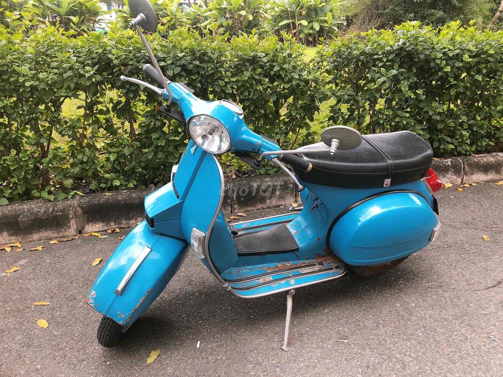 Vespa Px 82, máy siêu ngon, giấy tờ đầy đủ theo xe