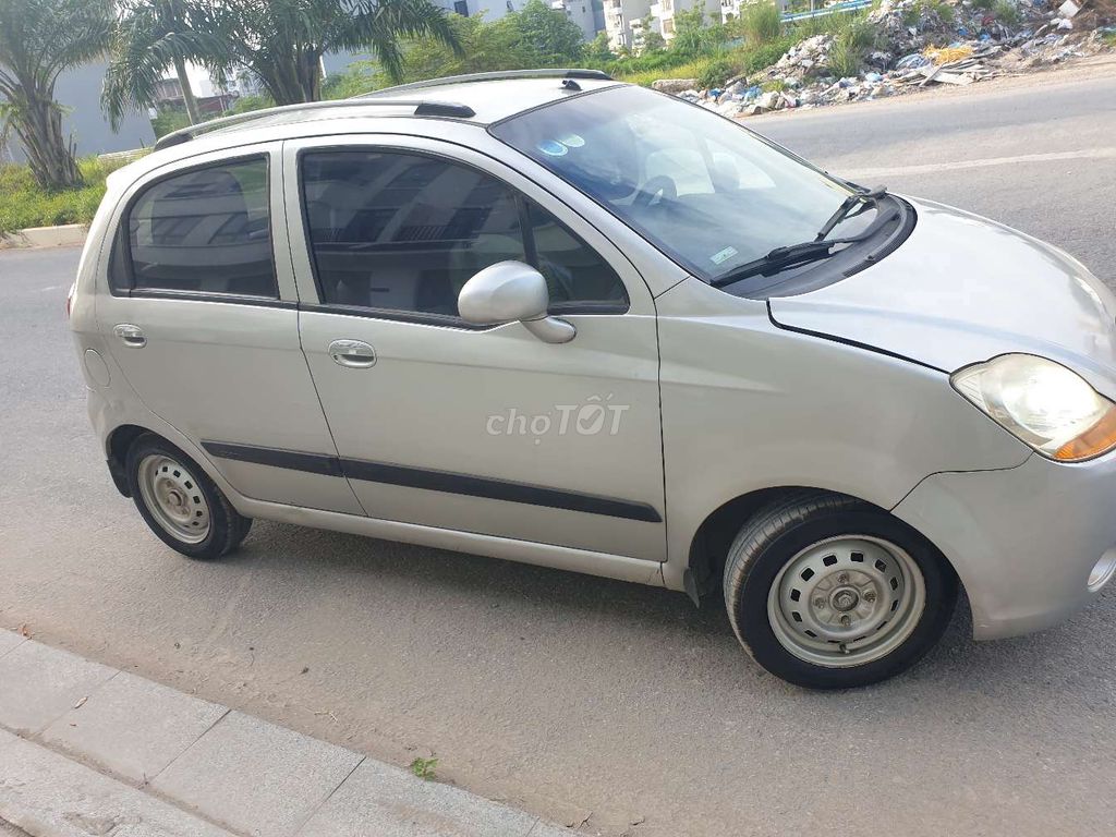 Chevrolet Spark 2010 LT 0.8 AT - 25 km