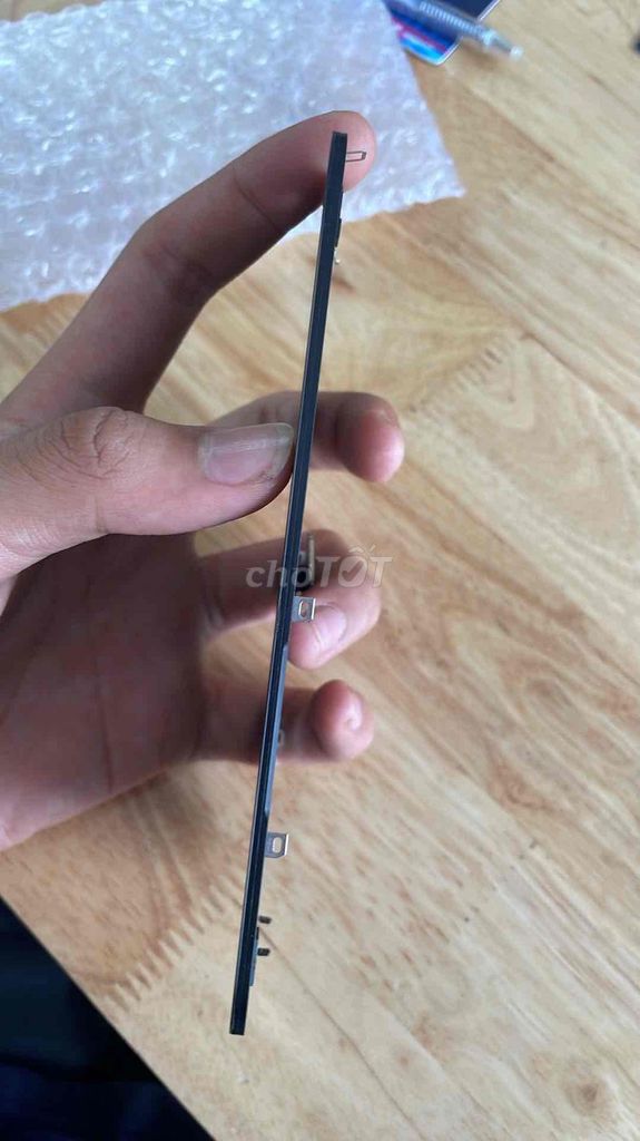 Màn hình Apple iPhone 15 Pro Đang hoạt động. Mua bán Linh kiện (RAM, Card...) tại Huyện Quỳnh Lưu Nghệ An được đăng bởi Bùi hữu Phú hình 1