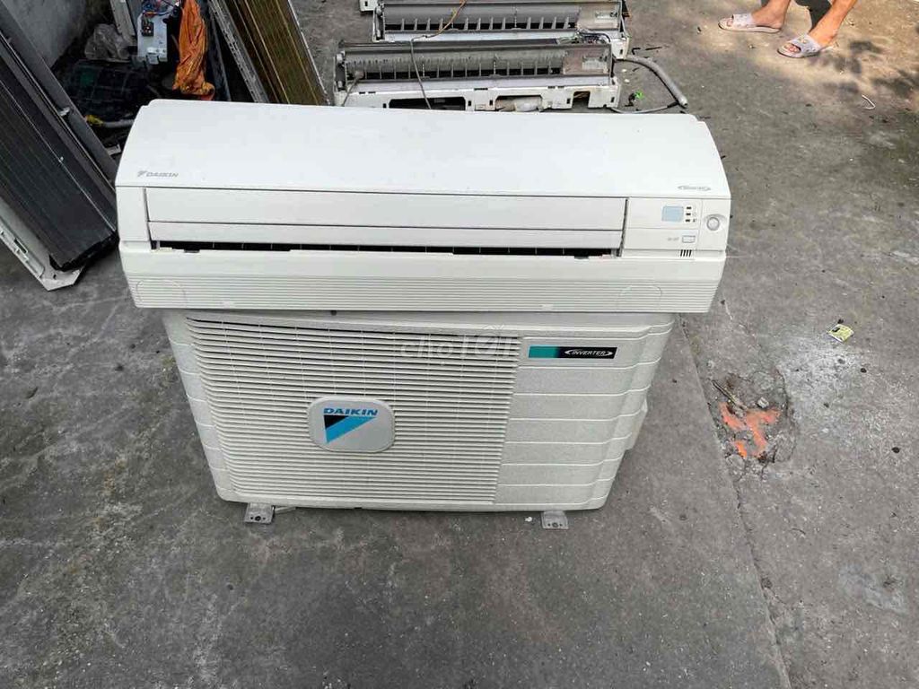 Điều hòa Daikin 12000 BTU Inverter Trắng. Mua bán Máy lạnh, điều hoà tại Quận Hoàng Mai Hà Nội được đăng bởi Anh Tâm hình 1