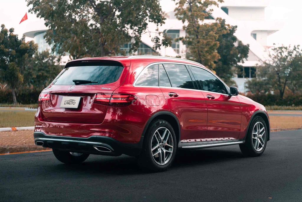 LONG ANH AUTO về Mercedes GLC300 4Matic 2019. Mua bán Ô tô tại Quận 7 Tp Hồ Chí Minh được đăng bởi LongAnh AuTo  hình 19