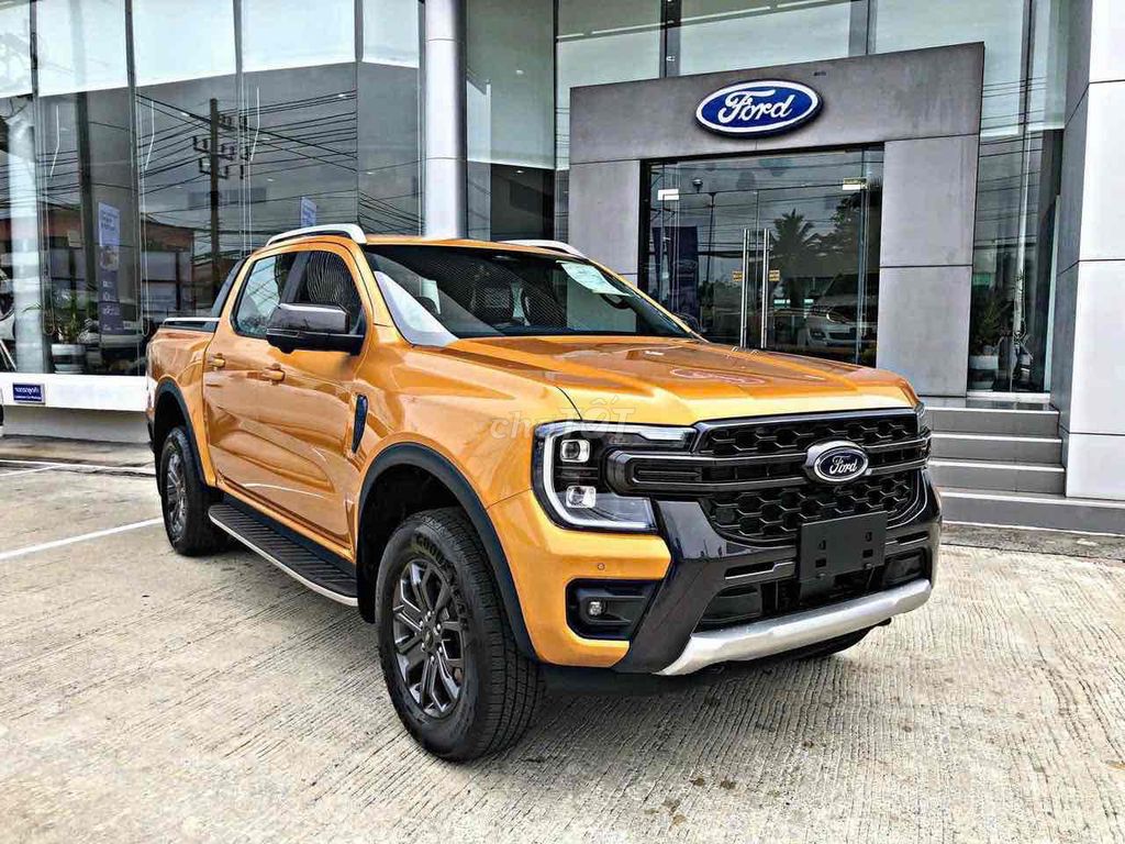 Bán Ford Ranger 2024 WILDTRAK New 100% Trả góp 80%