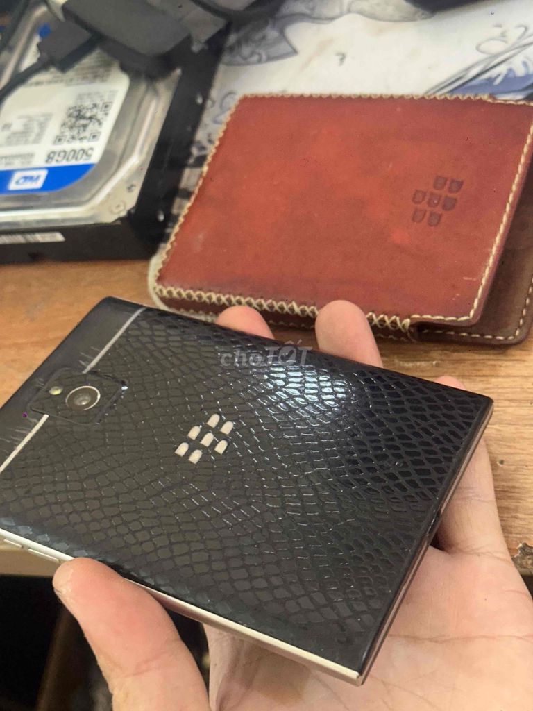 BlackBerry Passport Đen như hình còn sử dụng tốt. Mua bán Điện thoại tại Huyện Thanh Trì Hà Nội được đăng bởi az76116 hình 1
