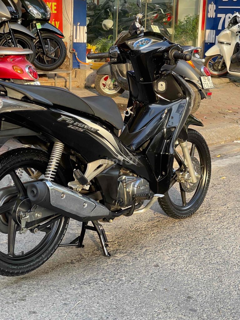 FUTURE125  chính chủ zin chất lượng cao. Mua bán Xe máy tại Quận Đống Đa Hà Nội được đăng bởi Hà hình 3