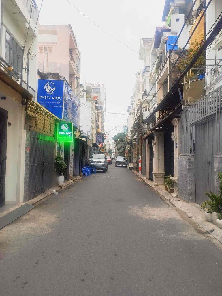 121m - XE HƠI - TÂN THỚI NHẤT - 6,1 Tỷ