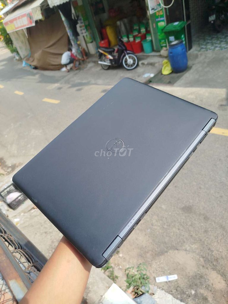 Dell Latitude E7450 i5 8GB/256GB. Mua bán Laptop tại Thành phố Thủ Đức Tp Hồ Chí Minh được đăng bởi Công ty TNHH Dịch Vụ Ngọc Gia Bảo Computer hình 1