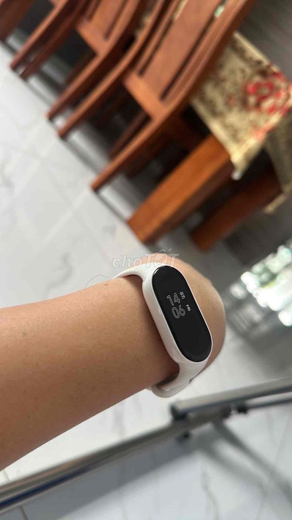 Xiaomi Band 10 Gốm Trắng. Mua bán Thiết bị đeo thông minh tại Huyện Tân Trụ Long An được đăng bởi Chánh hình 1