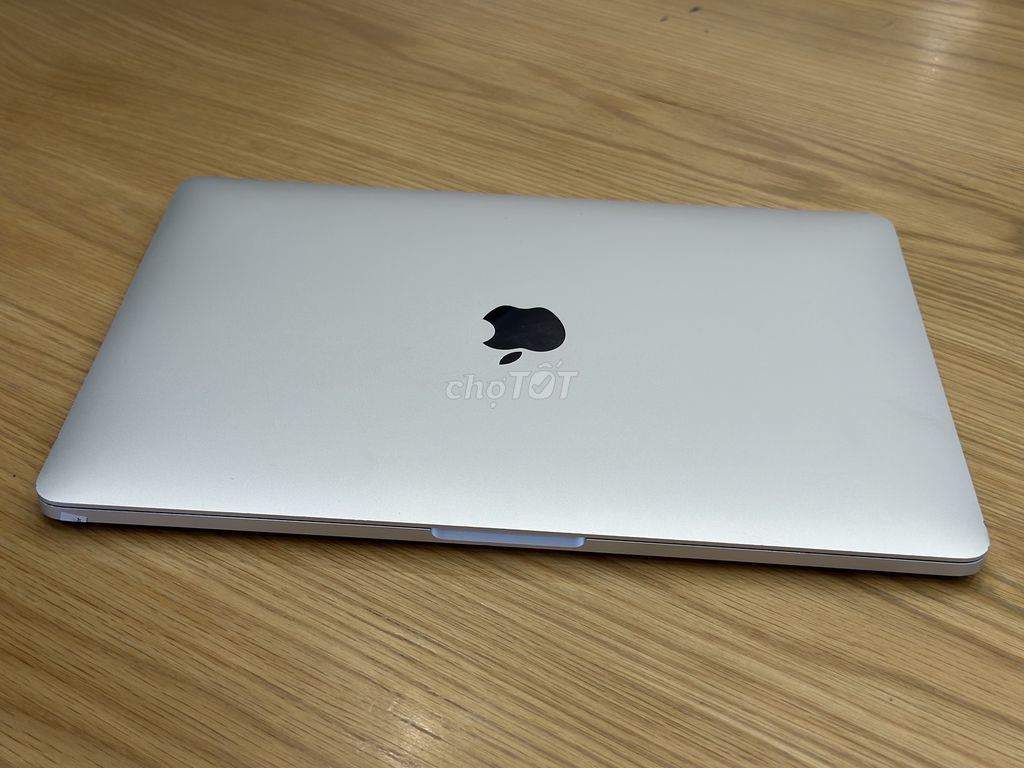 Cần bán MacBook Pro 2019