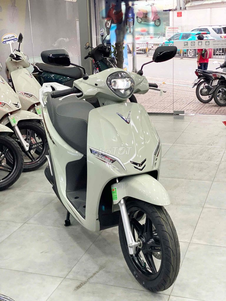 Xe máy điện Vinfast Feliz Lite Xanh oliu. Mua bán Xe điện tại Quận Tân Bình Tp Hồ Chí Minh được đăng bởi Thái Hòa hình 2