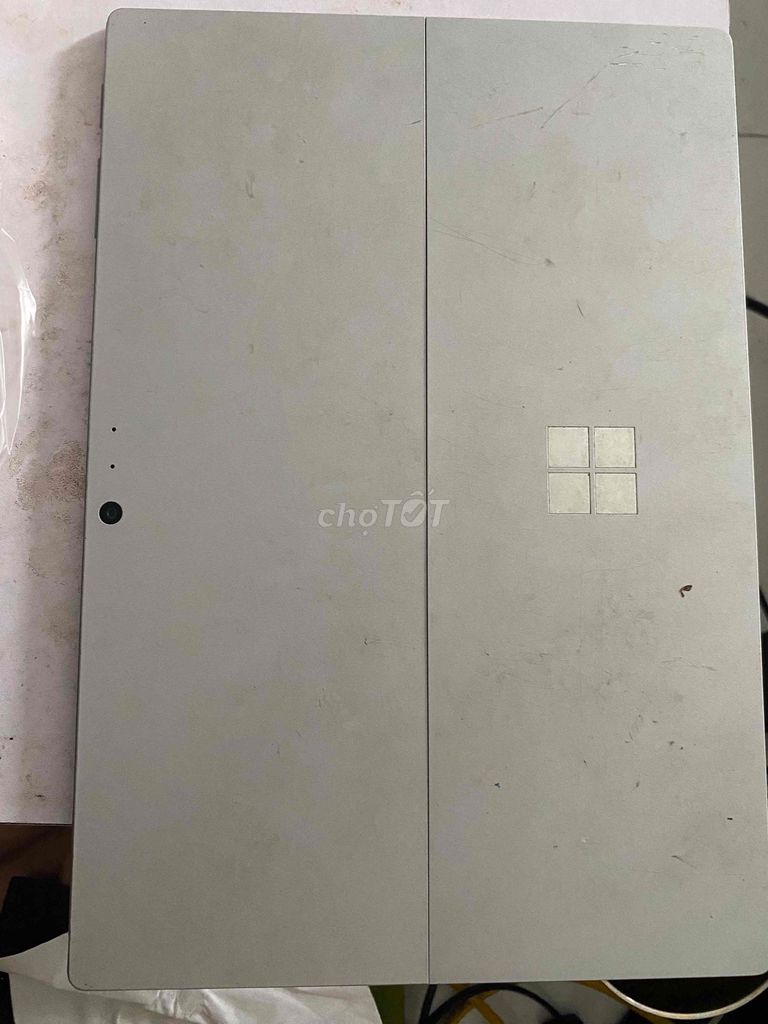 Cần bán Surface pro 5 bản 8/256gb core i5-7300U.. Mua bán Laptop tại Quận Hà Đông Hà Nội được đăng bởi Nguyễn Dũng hình 1