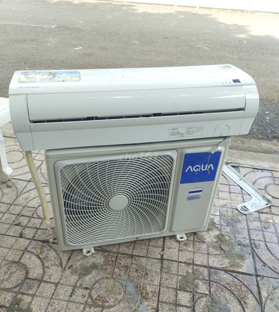 Máy lạnh Aqua 1.5hp inverter