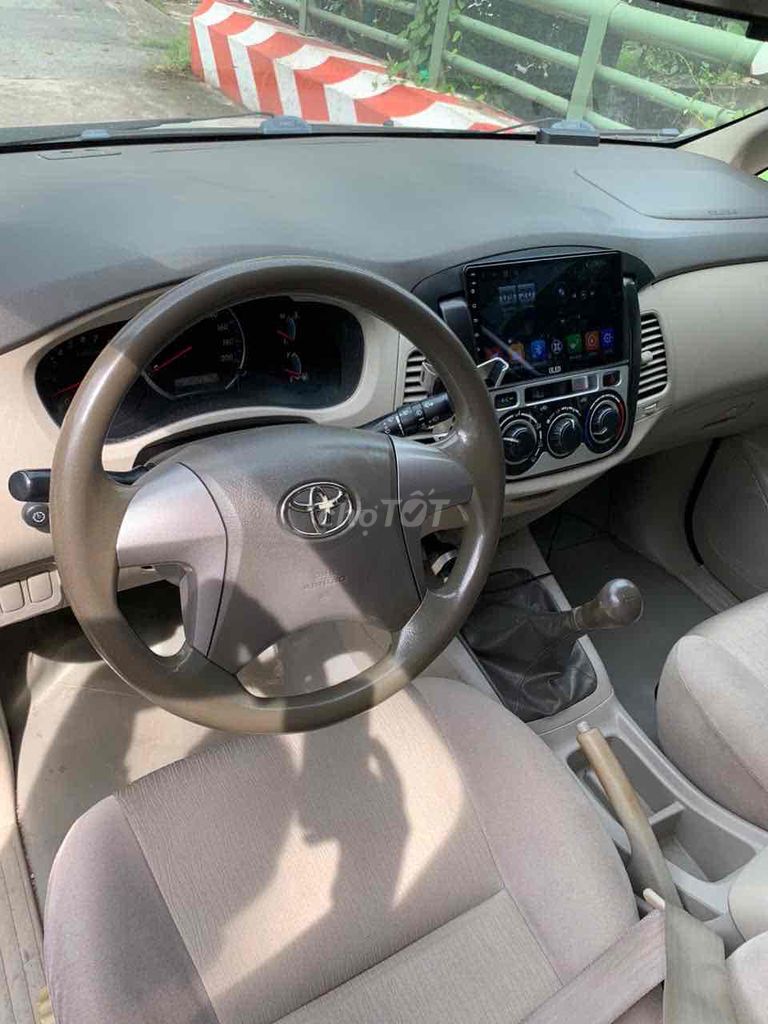 Toyota Innova 2015 2.0E bstp xe đẹp giá rẻ. Mua bán Ô tô tại Quận Bình Thạnh Tp Hồ Chí Minh được đăng bởi Nguyễn Thanh Tân hình 9