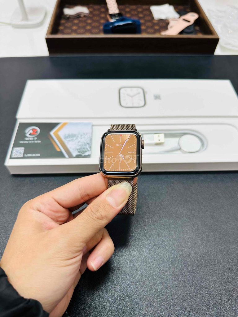 Apple watch s5/40 thép gold VN/A ESIM milan