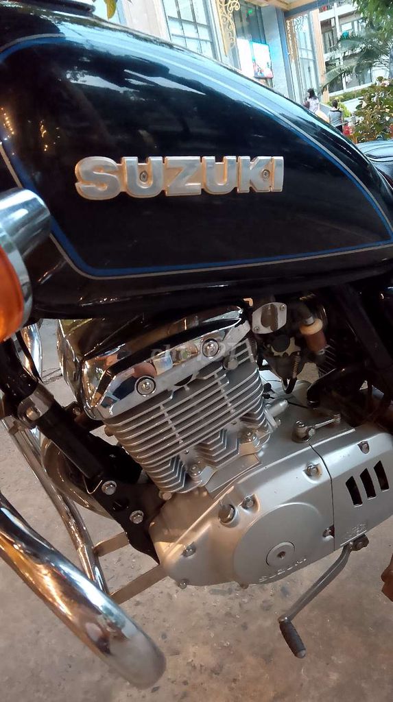 Suzuki GN125 Nhật "Xịn Xò" - Bền Bỉ và Cổ Điển. Mua bán Xe máy tại Quận Sơn Trà Đà Nẵng được đăng bởi LOVE TA hình 4
