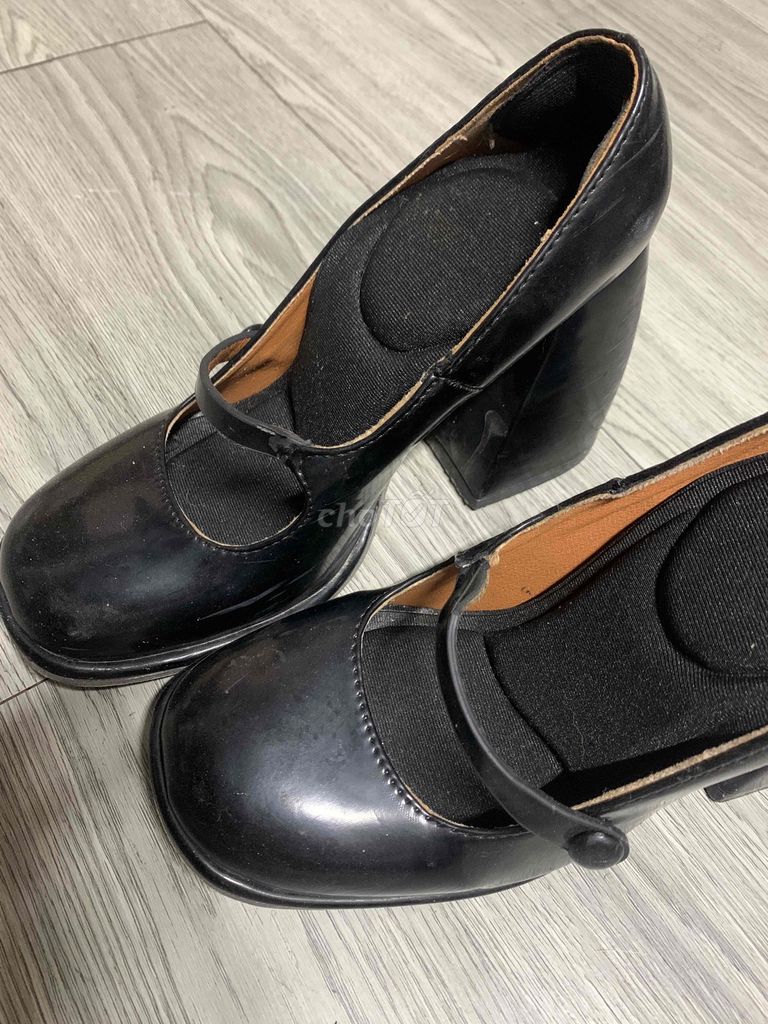 Giày cao gót Nữ Mary Jane Đen Size 36-37. Mua bán Giày dép tại Quận Tây Hồ Hà Nội được đăng bởi Tu Hoang hình 1