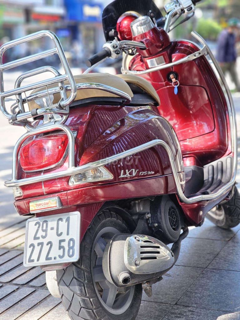 Piaggio Vespa LXV 3vie 2014 Đỏ. Mua bán Xe máy tại Quận Ba Đình Hà Nội được đăng bởi Bách hình 7