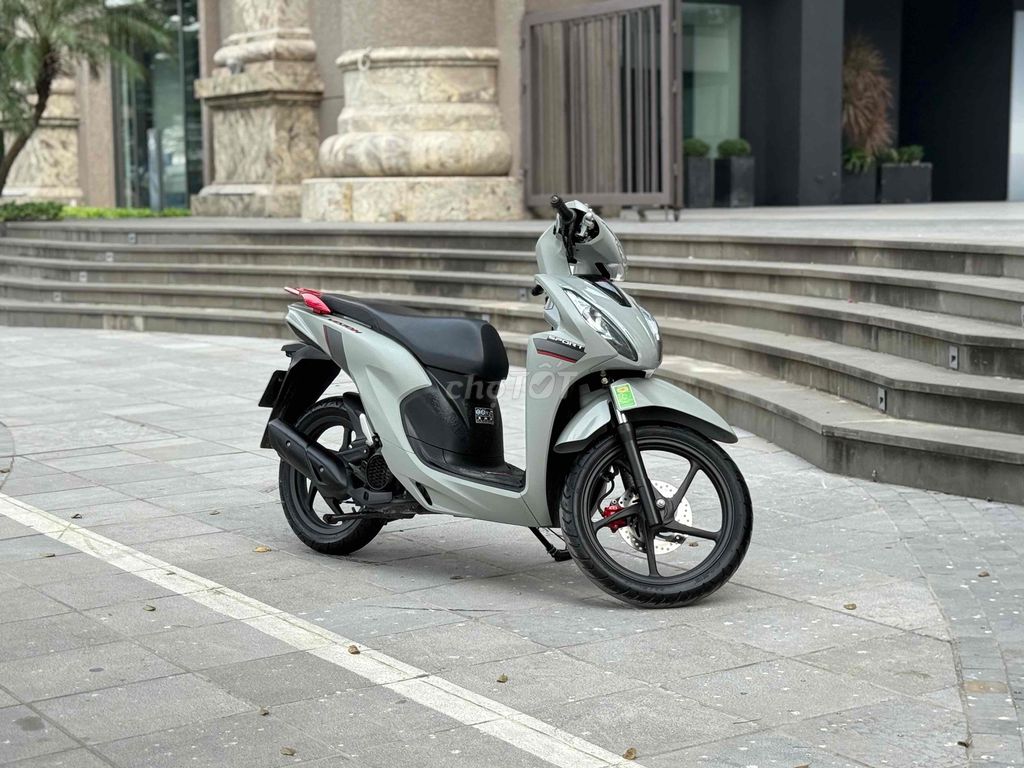 Honda Vision Sporty 2024 Xám 6000km 29BG. Mua bán Xe máy tại Quận Ba Đình Hà Nội được đăng bởi Xe Máy Nam Thi hình 11