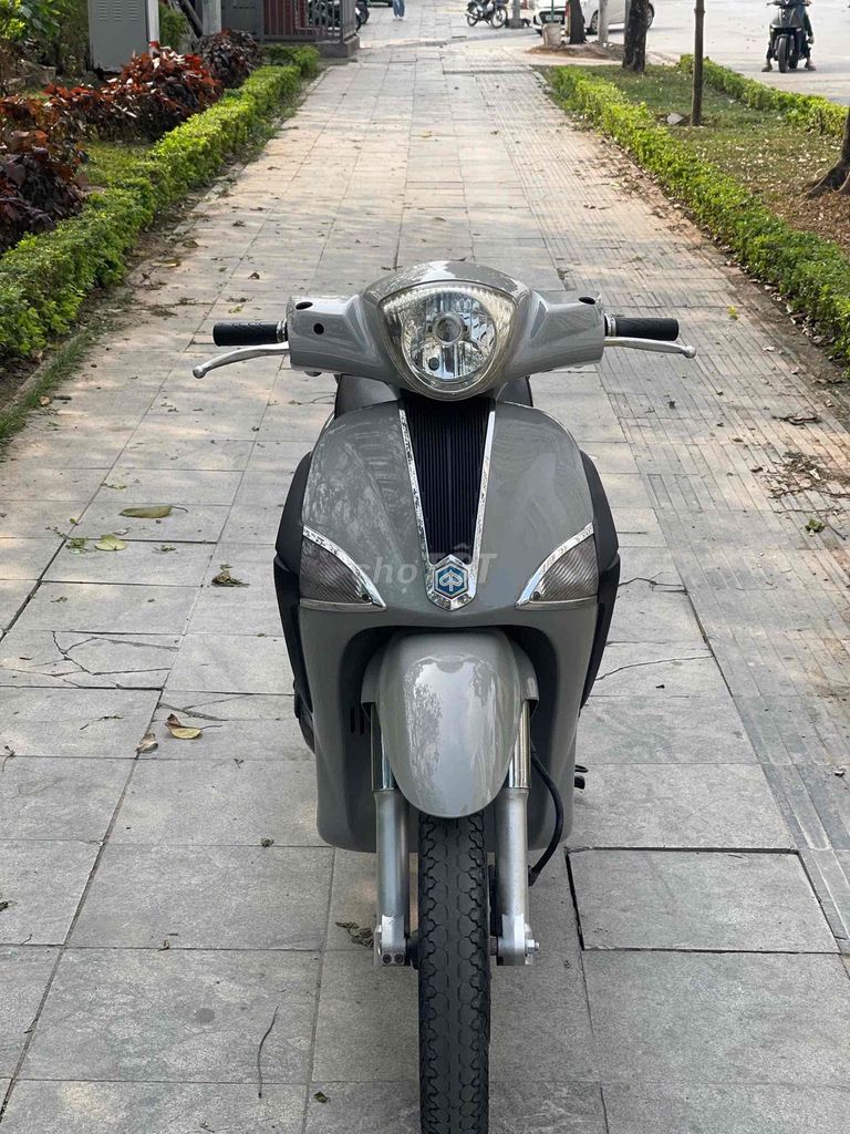 Piaggio Liberty серый 3v ie состояние нового