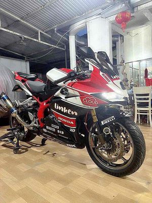 CBR 250RR. Mua bán Xe máy tại Quận Bình Tân Tp Hồ Chí Minh được đăng bởi Võ Thị Phương Thảo