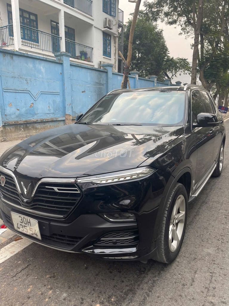 VinFast Lux SA2.0 2021 Plus 2.0 AT - 45000 km. Mua bán Ô tô tại Quận Hoàng Mai Hà Nội được đăng bởi Vũ Quang Hùng hình 4