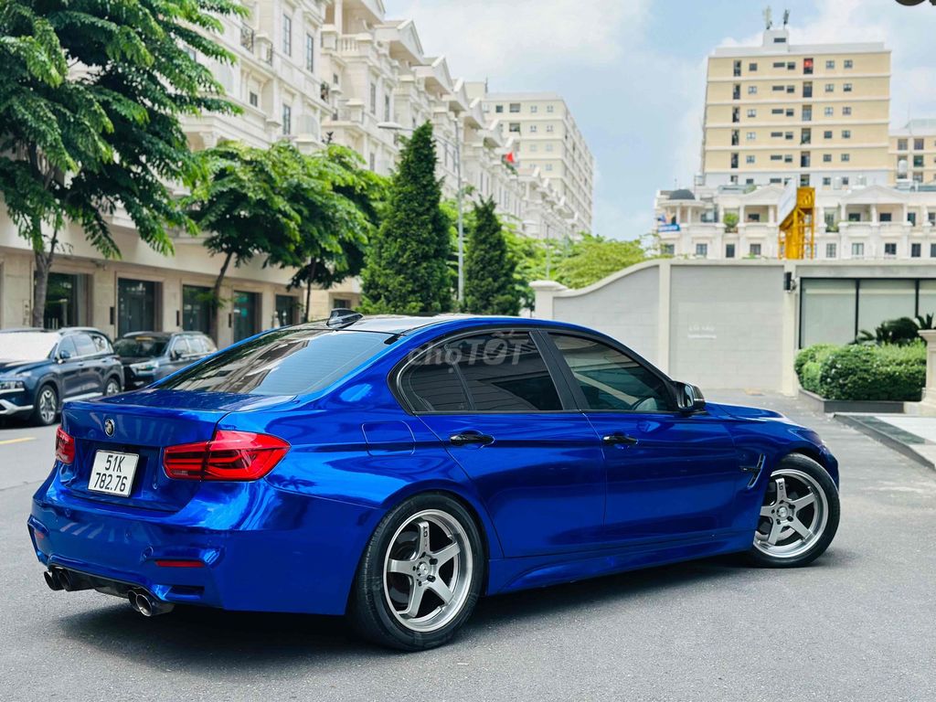BMW 3 Series 2013 320i - 90000 km. Mua bán Ô tô tại Quận Gò Vấp Tp Hồ Chí Minh được đăng bởi nguyễn quốc trinh hình 8