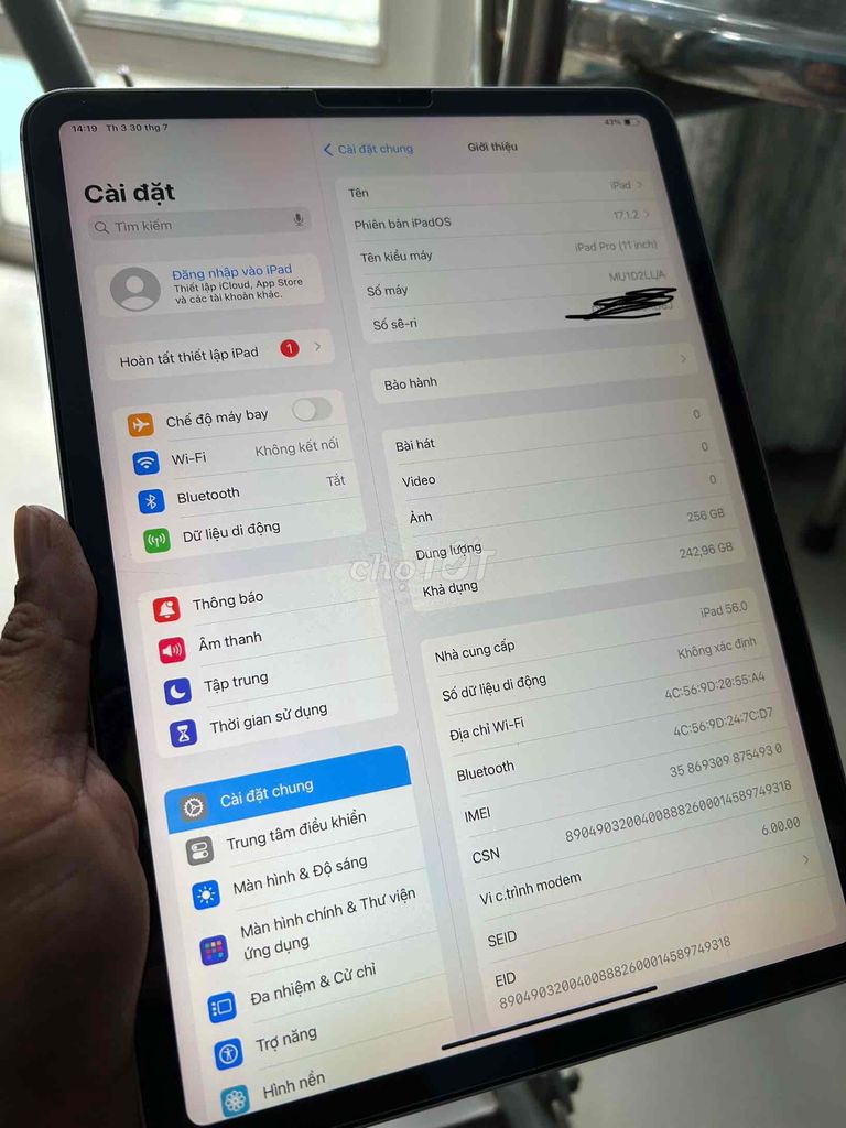 iPad pro 2018 4g 256gb máy cấn nhiều