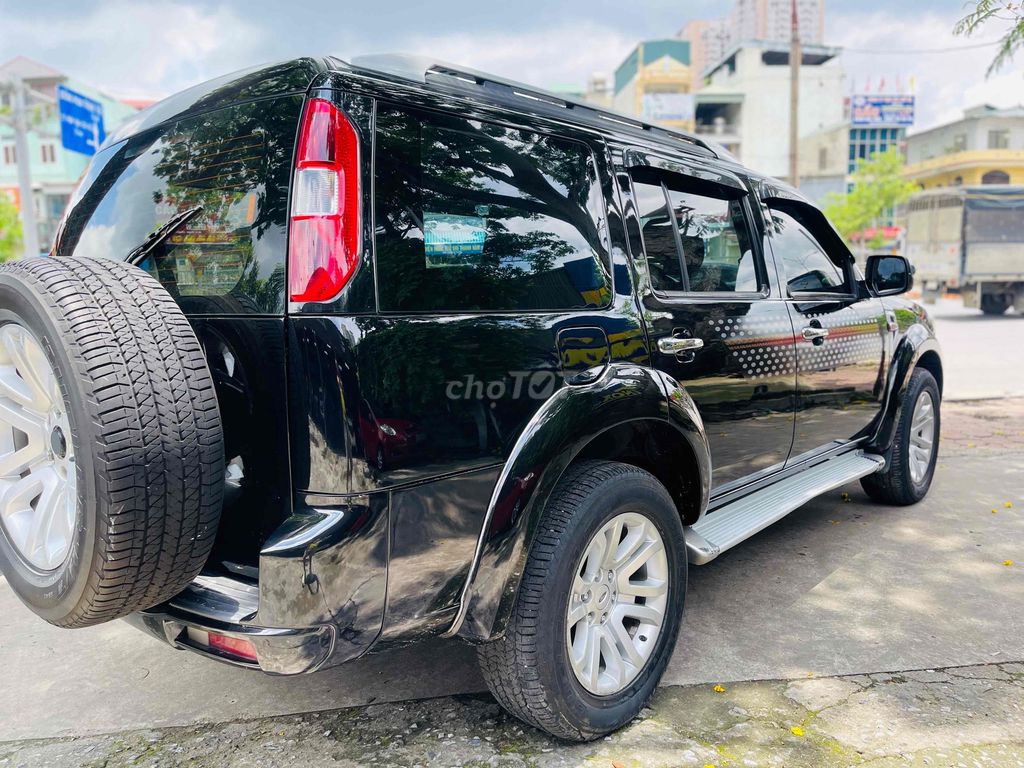 Ford Everest AT Limiteted. Mua bán Ô tô tại Quận Hoàng Mai Hà Nội được đăng bởi Phạm quang đồng hình 3