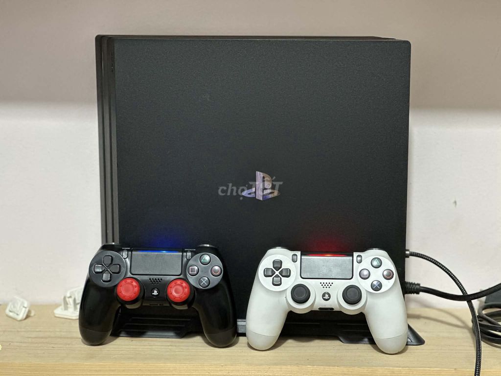 Máy chơi game Sony PS4 Pro 1TB Đen. Mua bán Thiết bị chơi game tại Huyện Hòa Thành Tây Ninh được đăng bởi Nam hình 1