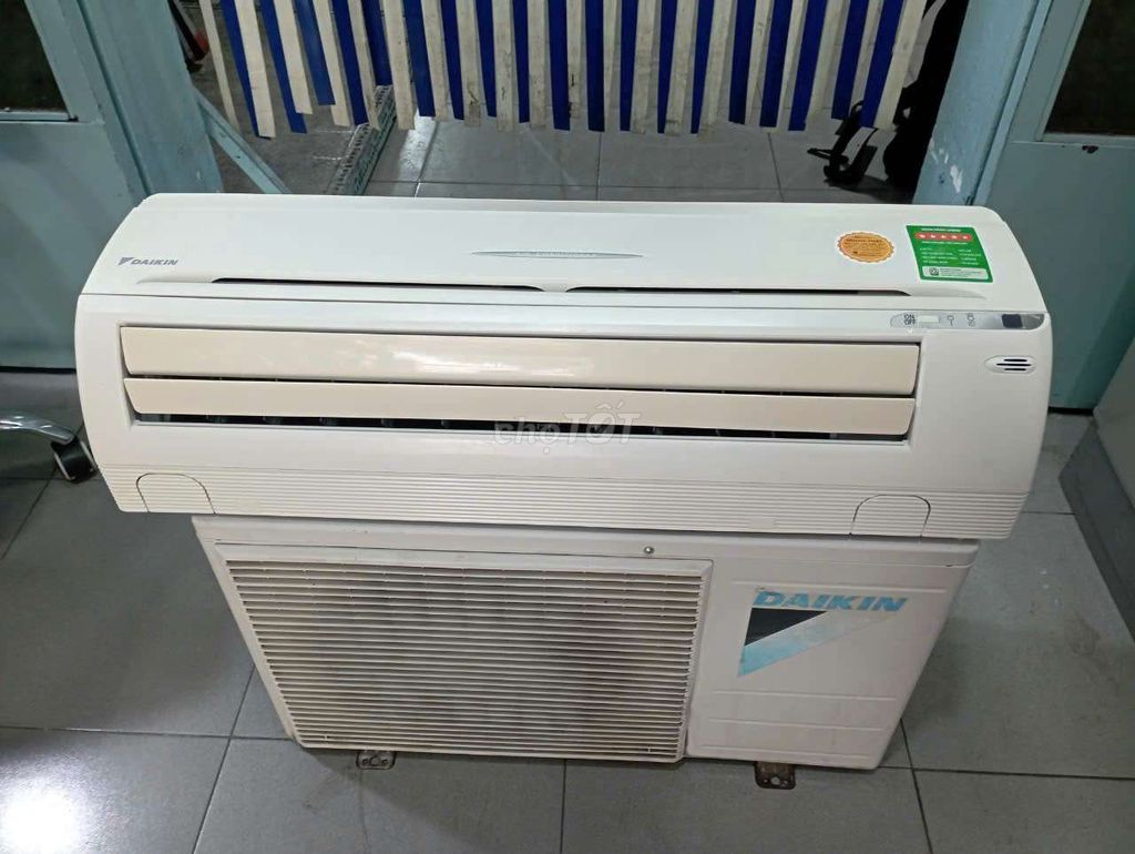 Máy lạnh Daikin 1hp zin lạnh nhanh bền nhẹ điện