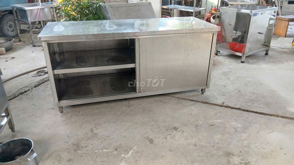 Tủ inox dày dặn cần thanh lý