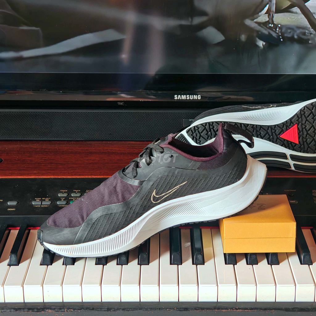 [CHÍNH HÃNG] [Mới 99%] Nike Air Zoom Pegasus 37. Mua bán Giày dép tại Quận Bình Thạnh Tp Hồ Chí Minh được đăng bởi chú CÔNG AN bán giày CHÍNH HÃNG hình 1
