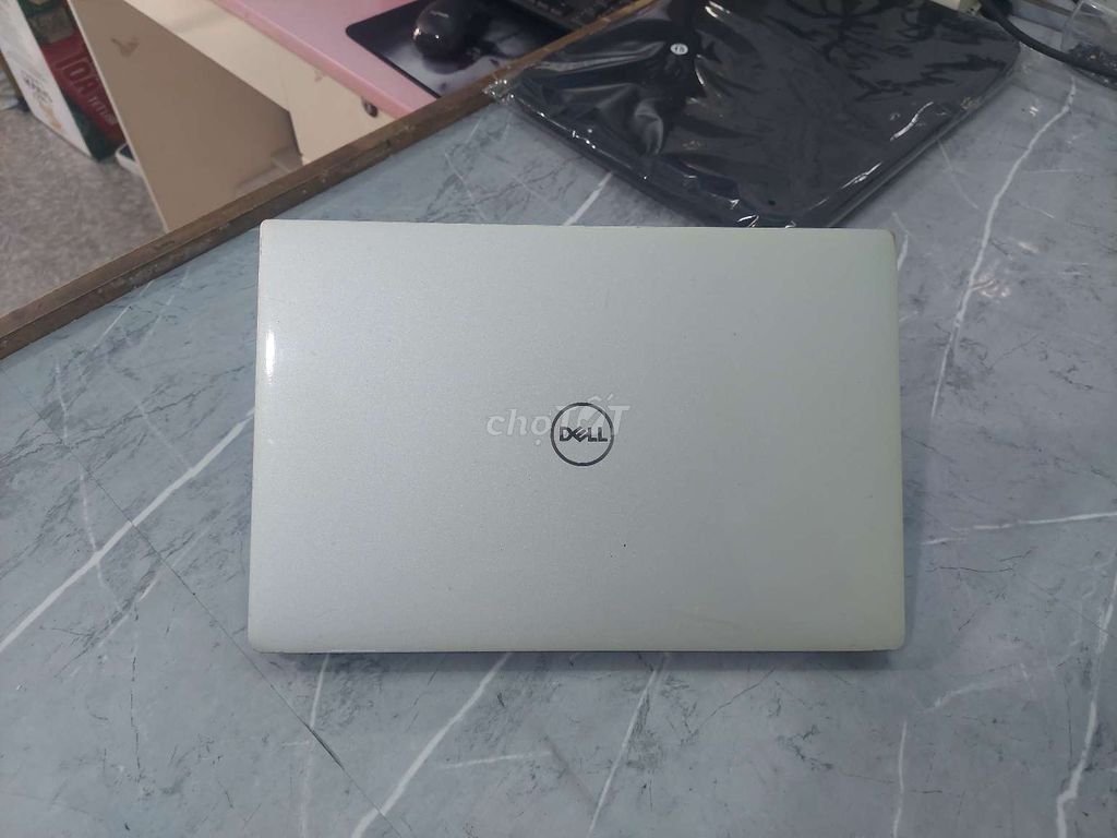 💥Dell XPS 13 9370 i5 8250u ram8gb xài ok. Mua bán Laptop tại Quận Bình Tân Tp Hồ Chí Minh được đăng bởi LAPTOP XÁCH TAY NGUYÊN ZIN hình 1