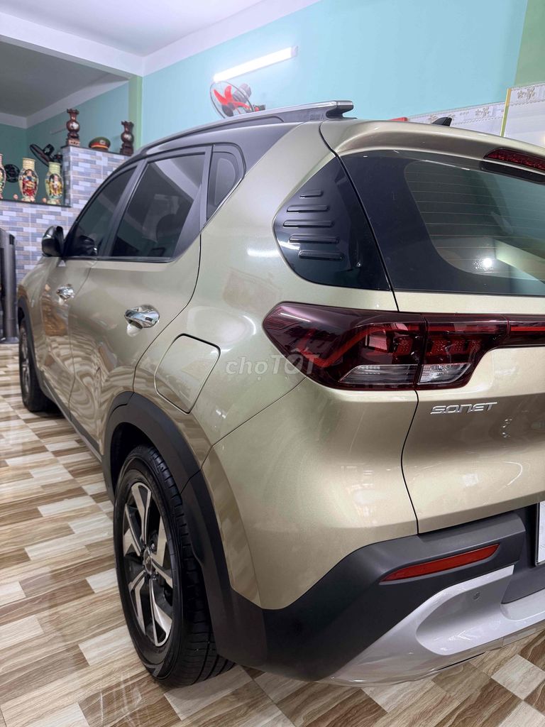 Bán Kia Sonet cuối 2023 Premium 1.5 AT cao nhất. Mua bán Ô tô tại Quận 11 Tp Hồ Chí Minh được đăng bởi Fan Kia hình 3