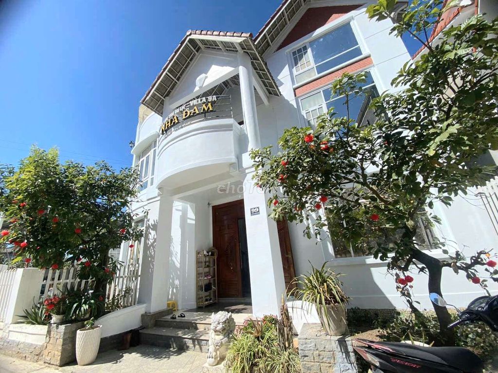 🏡 BÁN VILLA ĐƯỜNG Ô TÔ LỚN 8M - NGAY NGÃ 5 ĐẠI HỌC ĐÀ LẠT - 340M2