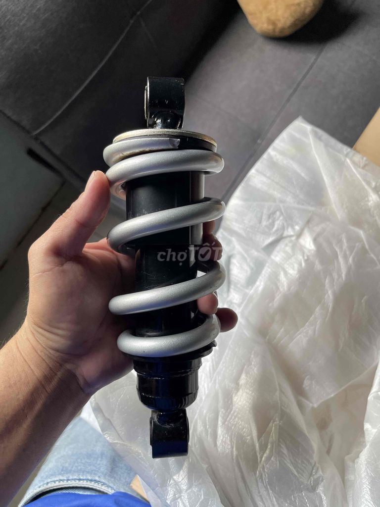 cần bán phuộc zin. Mua bán Phụ tùng xe tại Huyện Đức Hòa Long An được đăng bởi Tên chưa cung cấp hình 1